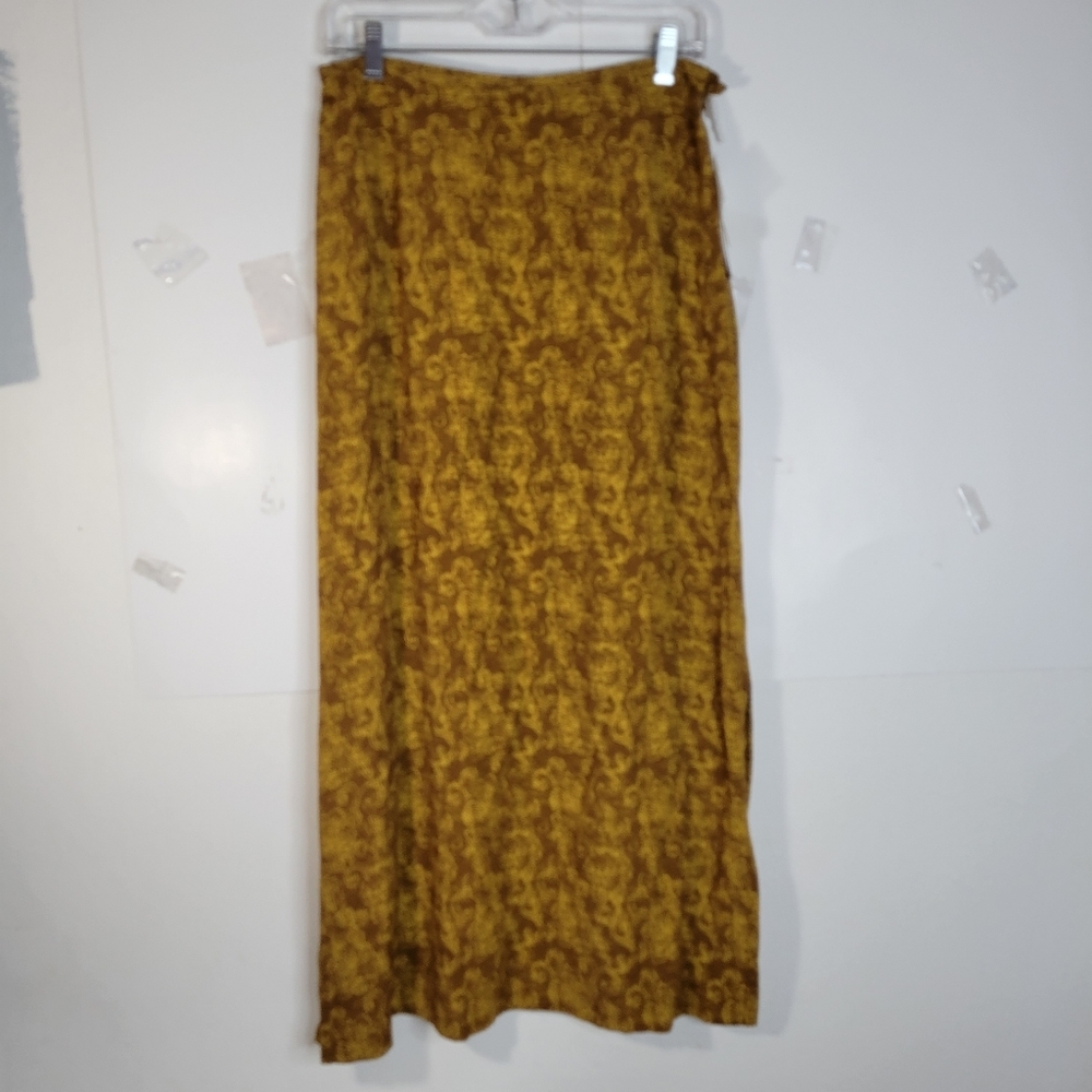 NWT Womens Outfit JPR Yellow/Brown 100% Rayon Longer Skirt USA made Large